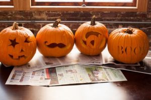 cách tỉa bí ngô halloween1